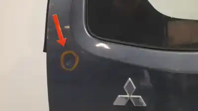 Pezzo di ricambio per auto di seconda mano portellone per mitsubishi montero (v60/v70) 3.2 di-d all-four riferimenti oem iam mr592561  