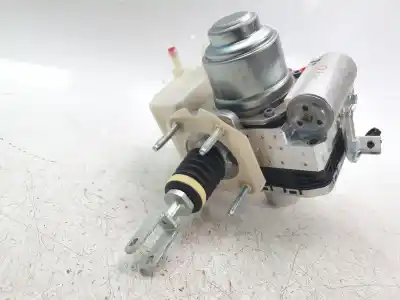 Peça sobressalente para automóvel em segunda mão abs por mazda 3 berlina (bp) híbrido-suave 132 kw spcci (motor 2.0 ltr. - 132 kw) referências oem iam bdmc439a0e  