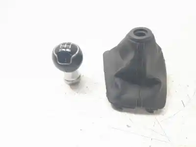 Second-hand car spare part GEAR LEVER KNOB for KIA STONIC (YBCUV)  OEM IAM references 43711D9100  