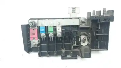 Pièce détachée automobile d'occasion BOÎTES À FUSIBLES pour MERCEDES-BENZ CLASE A (W176)  Références OEM IAM A2465402050  
