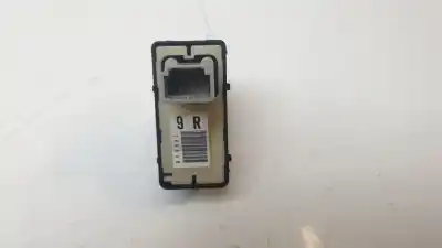 Peça sobressalente para automóvel em segunda mão botão / interruptor elevador vidro traseiro esquerdo por lexus xe2 is300h referências oem iam 8481030192  