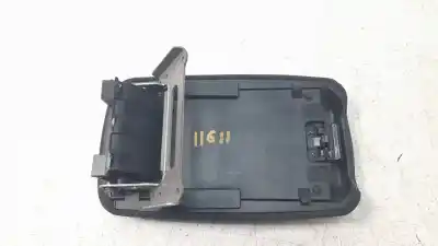 Pezzo di ricambio per auto di seconda mano bracciolo centrale per toyota corolla (e21) sedan 1.8 16v hybrid riferimenti oem iam 5890502f60c0  