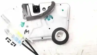 Second-hand car spare part left front door lock for toyota corolla (e21) sedan 1.8 16v hybrid oem iam references 6904002491  