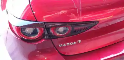 Автозапчасти б/у внутренний левый задний фонарь за mazda 3 berlina (bp) * ссылки oem iam bckc513g0  