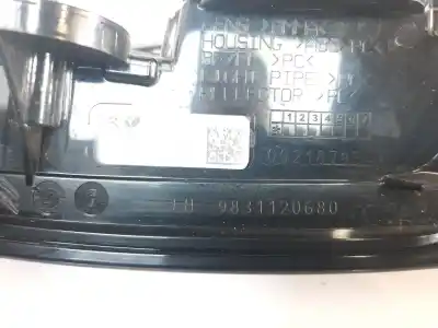 Second-hand car spare part interior left tailgate light for citroen c4 pure tech oem iam references 9831120680  9831120680