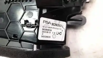 Автозапчастина б/у аераційна решіта для opel corsa f (p2jo) 1.2 (68) посилання на oem iam 98296386xu  