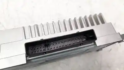 Second-hand car spare part audio system / radio cd for audi q5 (8r) 2.0 tfsi (155kw) oem iam references 8r0035223g  