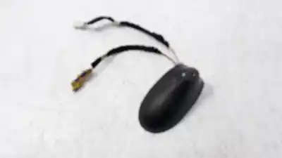 Second-hand car spare part Antenna Base for JEEP COMPASS II 2.0 M-Jet CAT OEM IAM references P6832046AA  
