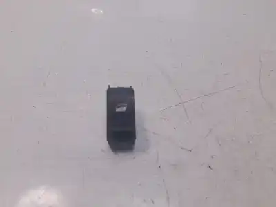 Peça sobressalente para automóvel em segunda mão botão / interruptor elevador vidro traseiro direito por opel corsa f 1.2 101 cv / 74 kw referências oem iam 98044803zd