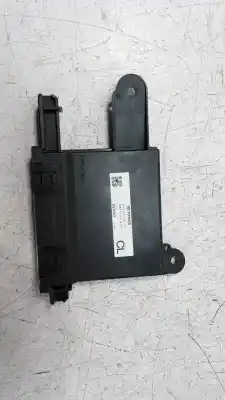 Peça sobressalente para automóvel em segunda mão módulo eletrônico por toyota corolla (e21) sedan 1.8 16v hybrid referências oem iam 8865002l41