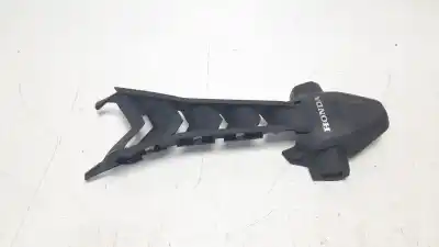 Pièce détachée automobile d'occasion enjoliveur pour honda cb hornet cb 600 f hornet (pc34) références oem iam 80151mkyd500