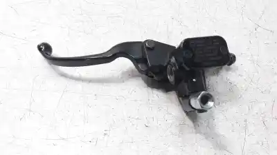 Peça sobressalente para automóvel em segunda mão Bomba De Travões por YAMAHA NMAX NMAX 125 Referências OEM IAM 2DPF583V0000  