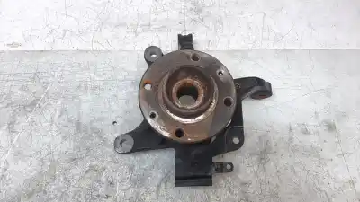 Pièce détachée automobile d'occasion MOYEU DE ROUE AVANT GAUCHE pour RENAULT CAPTUR  Références OEM IAM 400159304R  