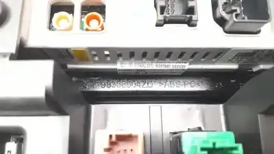 Peça sobressalente para automóvel em segunda mão sistema de áudio / rádio cd por citroen c3 you referências oem iam 98368504zd  