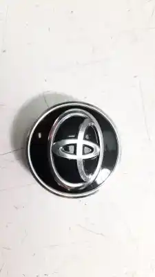 Gebrauchtes Autoersatzteil NABENKAPPEN zum TOYOTA HILUX (KUN)  OEM-IAM-Referenzen   