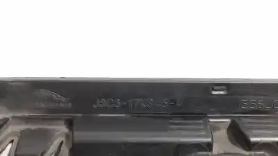 Автозапчасти б/у центральная решетка бампера за jaguar e-pace first edition ссылки oem iam j9c317k945a  