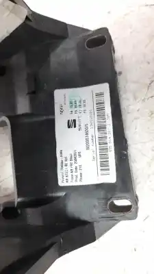 Автозапчастина б/у центральний подлокник для seat ateca (khp) style go посилання на oem iam 575864207j  