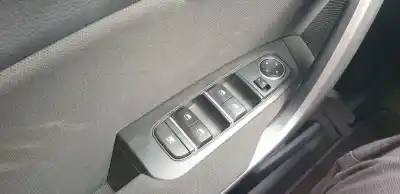 Автозапчастина б/у ПЕРЕДНІ ВІКНИЙ ВМИКАЧ для KIA XCEED  Посилання на OEM IAM 93570J7120  