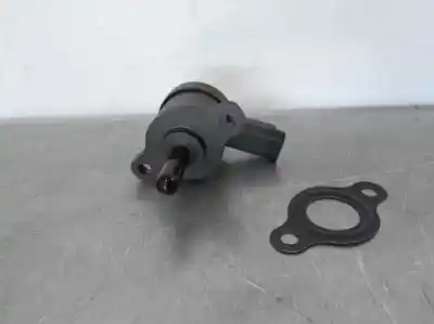 Pièce détachée automobile d'occasion POMPE À INJECTION pour PEUGEOT 406 BERLINA (S1/S2)  Références OEM IAM 139925  FL0281002872