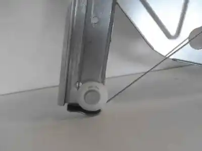 Peça sobressalente para automóvel em segunda mão elevador de vidros traseiro direito por citroen c3 1.4 16v referências oem iam 922486  111790