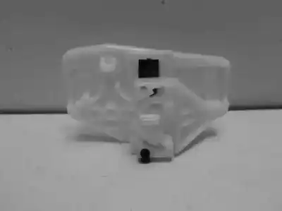 Second-hand car spare part PASSENGER SIDE RIGHT WINDOW REGULATOR for CITROEN BERLINGO  OEM IAM references 163592  163592 Second-hand car spare part PASSENGER SIDE RIGHT WINDOW REGULATOR for CITROEN BERLINGO  OEM IAM references 163592  163592