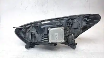 Second-hand car spare part right headlight for renault captur zen oem iam references 260107244r rn7024913 10118120001