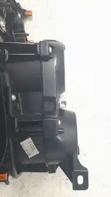 Peça sobressalente para automóvel em segunda mão cinzeiro por toyota corolla (e21) hybrid style referências oem iam 5562602060  