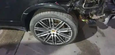 Автозапчасти б/у задняя левая поворотка за porsche cayenne (typ 92aa) diesel ссылки oem iam 95833161101