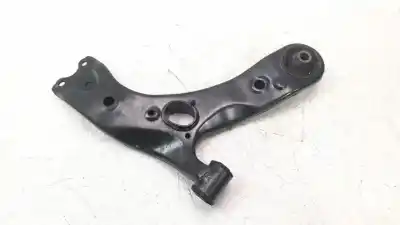 Peça sobressalente para automóvel em segunda mão braço de suspensão inferior dianteiro direito por toyota auris active referências oem iam 480680f020  