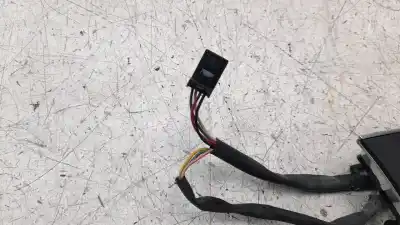 Pezzo di ricambio per auto di seconda mano controllo del volante per renault captur limited riferimenti oem iam 631561000a  