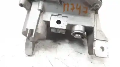 Peça sobressalente para automóvel em segunda mão borboleta de admissão por renault captur limited referências oem iam 147808010r  