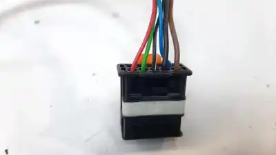 Peça sobressalente para automóvel em segunda mão espelho retrovisor esquerdo por jeep avenger altitude referências oem iam 735787924  