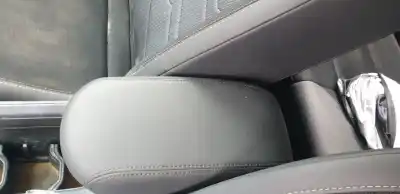 Pezzo di ricambio per auto di seconda mano bracciolo centrale per jeep avenger altitude riferimenti oem iam 51957102  