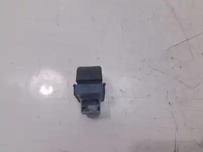 Автозапчастина б/у передній правий віконний вимикач для audi a1 (8x) ambition посилання на oem iam 4g09598555   Автозапчастина б/у передній правий віконний вимикач для audi a1 (8x) ambition посилання на oem iam 4g09598555