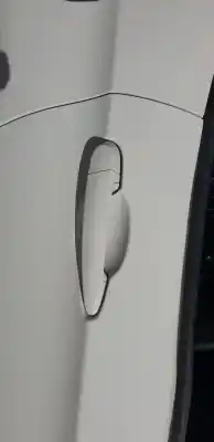 Peça sobressalente para automóvel em segunda mão puxador exterior traseiro direito por bmw x1 (e84) xdrive 20 d referências oem iam 51212992986