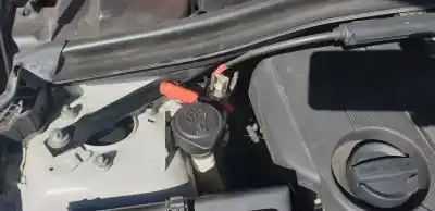 Peça sobressalente para automóvel em segunda mão depósito do limpa vidros por bmw x1 (e84) xdrive 20 d referências oem iam 61667238666