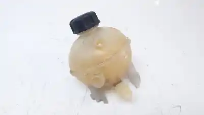 Second-hand car spare part coolant expansion tank for peugeot 308 sw gt line oem iam references 9678126080