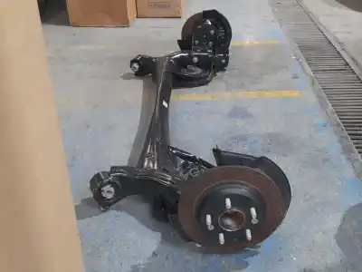 Peça sobressalente para automóvel em segunda mão charrió / suporte de eixo de trás por mazda 3 berlina (bp) híbrido-suave evolution [híbrido-suave 90 kw act ( 2.0 ltr. - 90 kw)] referências oem iam bftd28b0xb  