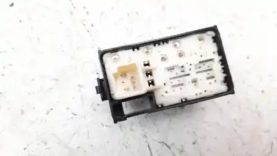 Автозапчасти б/у управление задними левыми стеклами за toyota prius (nhw30) plug-in hybrid advance ссылки oem iam 192801  
