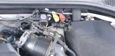 İkinci el araba yedek parçası FREN SERVISI için AUDI A3 SPORTBACK (8VA)  OEM IAM referansları 5Q1614106P  