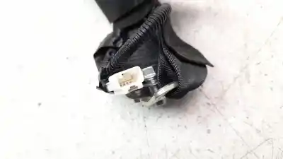 Pezzo di ricambio per auto di seconda mano gancio cintura posteriore sinistro per toyota auris active riferimenti oem iam 7348002491c0  