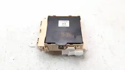 Second-hand car spare part fuse box unit for toyota auris active oem iam references 8273012x81  