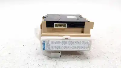 Second-hand car spare part fuse box unit for toyota auris active oem iam references 8273012x81  