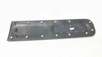 Peça sobressalente para automóvel em segunda mão moldagem por citroen c3 feel referências oem iam 9833480777  