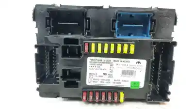 Peça sobressalente para automóvel em segunda mão caixa de fusíveis e relés por jeep compass ii 1.6 m-jet cat 120 cv / 88 kw referências oem iam 501557170