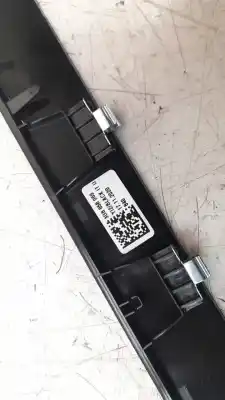 Pezzo di ricambio per auto di seconda mano modanatura per volkswagen passat variant (cb5) r-line riferimenti oem iam 3g8858069   Pezzo di ricambio per auto di seconda mano modanatura per volkswagen passat variant (cb5) r-line riferimenti oem iam 3g8858069