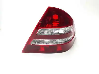 Автозапчастина б/у правий ліхтар для MERCEDES-BENZ CLASE C (W203) BERLINA * Посилання на OEM IAM 2038200264 ME0284153 103F13131780