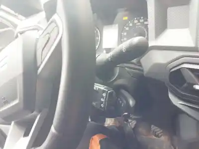 Second-hand car spare part ignition switch for dacia duster iii eco-g 100 essential oem iam references 998105816r