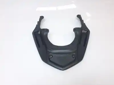 Pièce détachée automobile d'occasion Porte-bagages pour HONDA PCX 125 PCX 125 Références OEM IAM 84100K1ZJ10  84100K1ZJ10