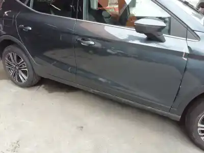 Gebrauchtes Autoersatzteil steigbügel zum seat arona fr oem-iam-referenzen 6f9853852